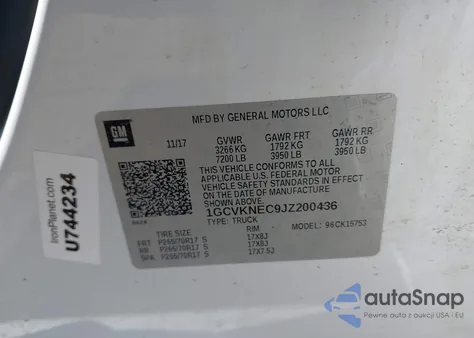 2018 Chevrolet Silverado 1500 Wt z USA, uszkodzony, nr VIN 1GCVKNEC9JZ200436